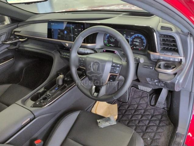 2024 Toyota Crown Sport Z - 3
