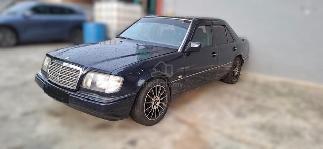 1995 Mercedes Benz 230TE 2.3 (A) - 1
