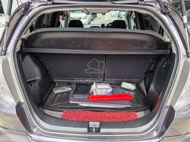 2014 Honda JAZZ 1.3 HYBRID FACELIFT (A) - 4