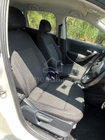 2014 Volkswagen POLO Hatchback 1.6(a) fullloancash - 5