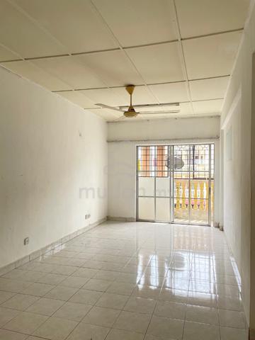 Palma Perak 1