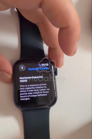Apple Watch series 6 - photo 3 of 3