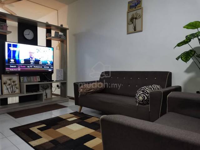 Ixora Apartment ( Garden Avenue ) 1