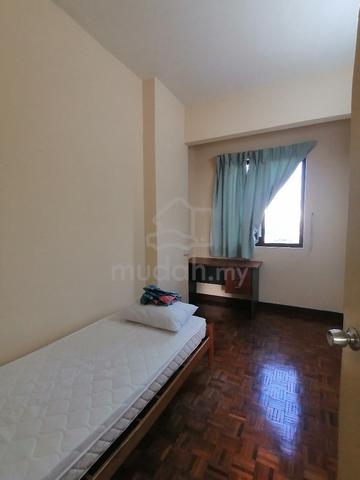 Sri York 5