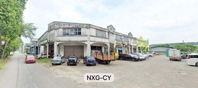 CORNER 1.5 Sty Factory Warehouse Sale‼️Bukit Kemuning Shah Alam【48x80】 1