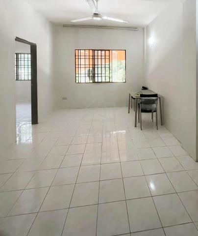 Pangsapuri Seri Mewah (Block C) 1