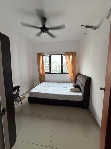Partition Room📍D’Vervain Residence, Damansara Perdana 1