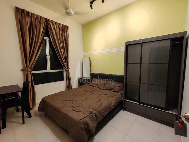 Room for rent at Suriamas Suites Condominium @ Larkin JB Town 1