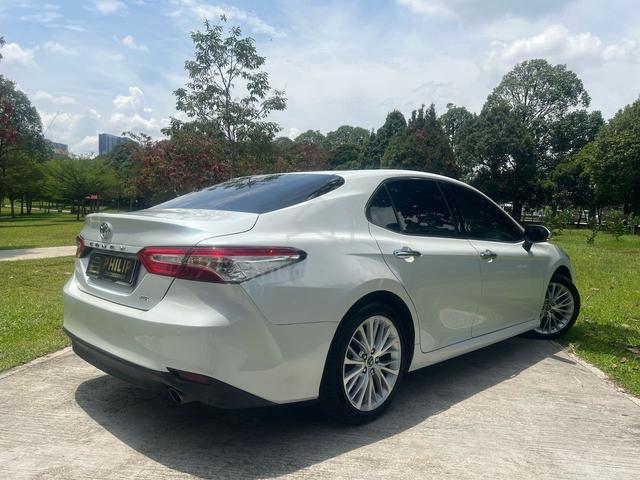 2019 Toyota CAMRY 2.5 V (A) No Processing Fee - 5