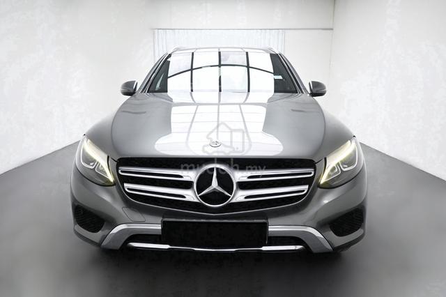 2018 Mercedes Benz GLC200 2.0 1-OWNER FSR TIPTOP - 2