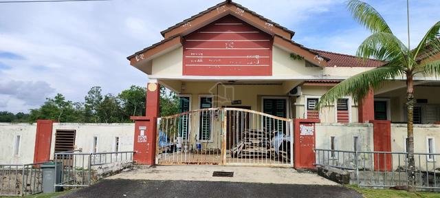 SEMI-D Setingkat CORNER LUAS BUKIT LARANG INDAH, TELOK MAS MELAKA 1