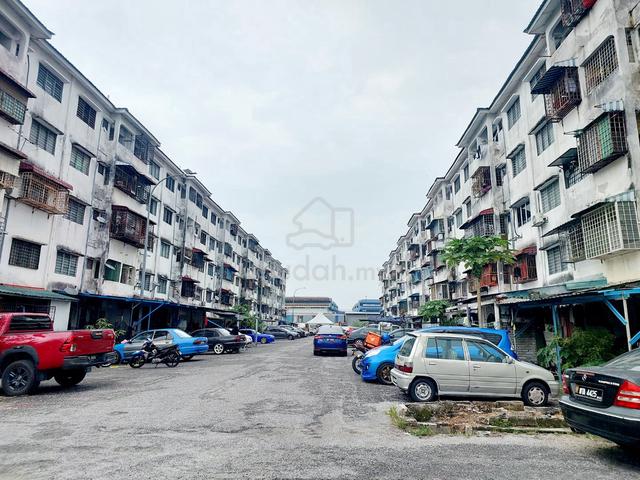 Bandar Teknologi Kajang Flat 1