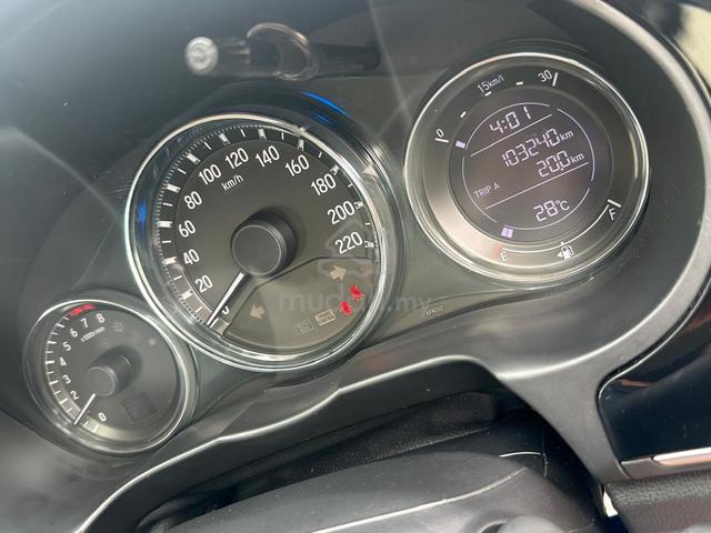 2018 Honda CITY GM6 1.5 V (A)-free warranty 3 year - 4