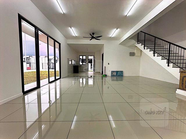 Bukit Raja Nadira Double Storey Corner Good Condition Klang 1