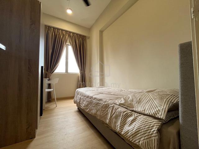 10 semantan room for rent 1