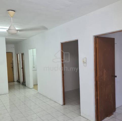 Apartment Teratai 1