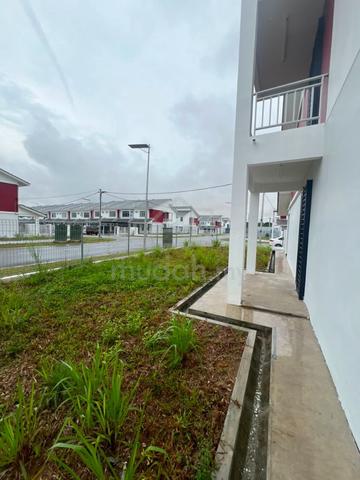 Brand NEW FREEHOLD CORNER LOT  MERIDIN EAST THE ERICA 2,568 SQFT 1