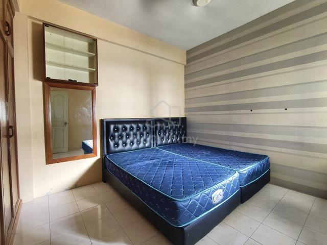 Regency Park Apartment 1