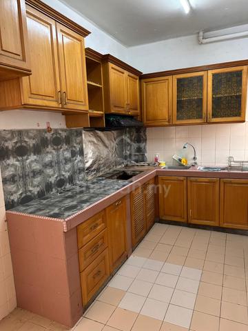 Sri Melor Apartment 4