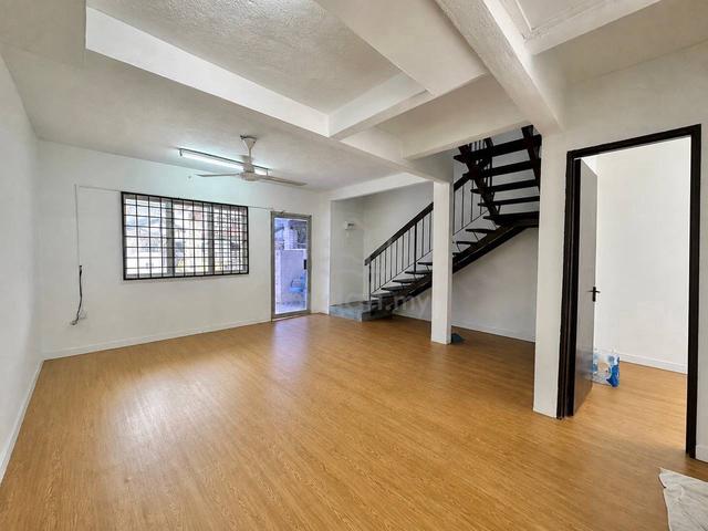 Termurah, Double Storey Terrace Taman Kantan Permai 1, Kajang 1
