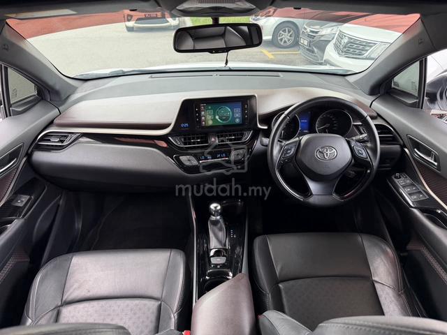 TOYOTA C-HR 1.8 (a) F.S.R FREE WARRANTY 3 YEAR - 4