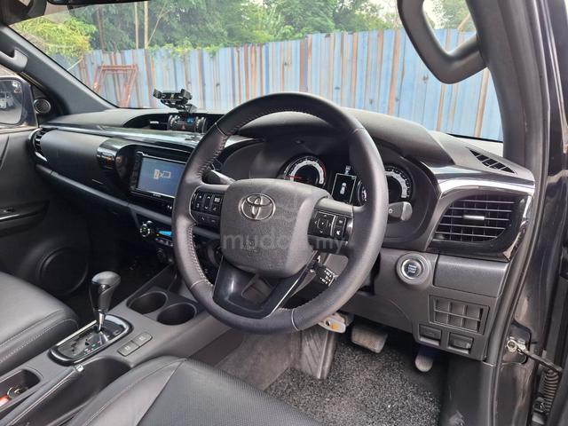 TOYOTA HILUX 2018 2.8 LE FACELIFT (A) loan kedai - 5