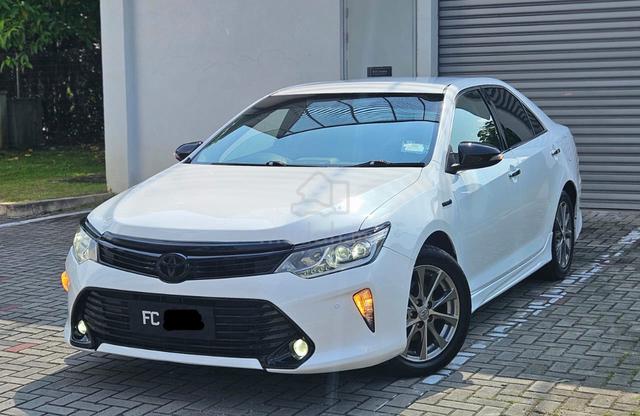 Toyota CAMRY 2.5 HYBRID LUXURY E/SEAT L/SEAT BSM - 2