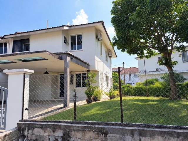 CORNERLOT FURNISHED Laman Dellinia Nilai Impian Nilai 1
