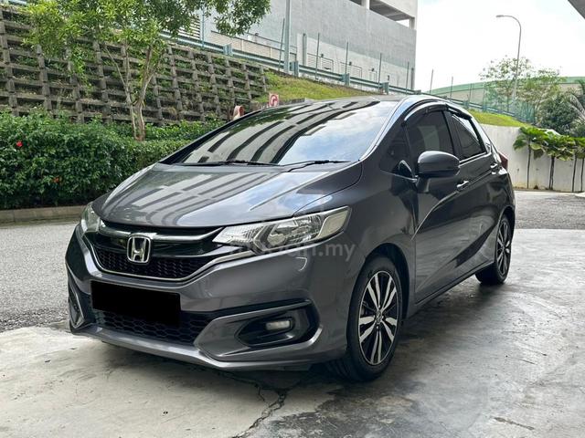 2017 Honda JAZZ 1.5 V (A) FACELIFT / PADDLE SHIFT - 2