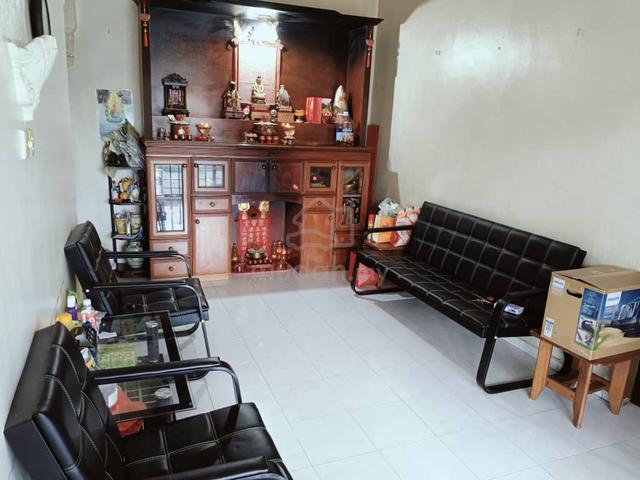Taman Universiti @ Single Storey @ Corner lot @ Jalan Kejayaan @ Below 1