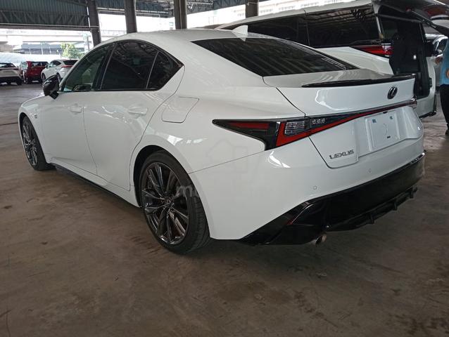 4.5B 40K KM UNREG 2022 Lexus IS300 2.0 F-SPORT - 5