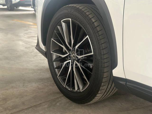 *Grade4.5/Sunroof* 2023 Lexus NX 250 Version L - 4