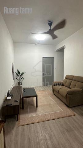 [KEMASUKAN SEGERA] LAKEFRONT RESIDENCE, Cyberjaya 1