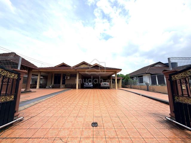Facing Open !! Bungalow 1 Storey, Bandar Rinching Fasa 1, Semenyih 1