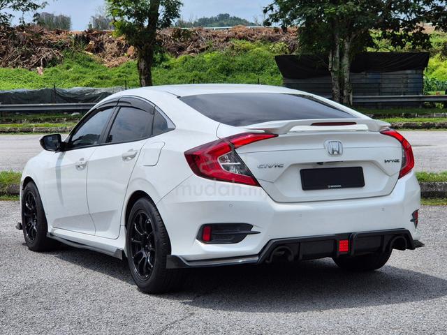 2017 Honda CIVIC 1.8 FC (A) Full Loan / Tiptop - 2