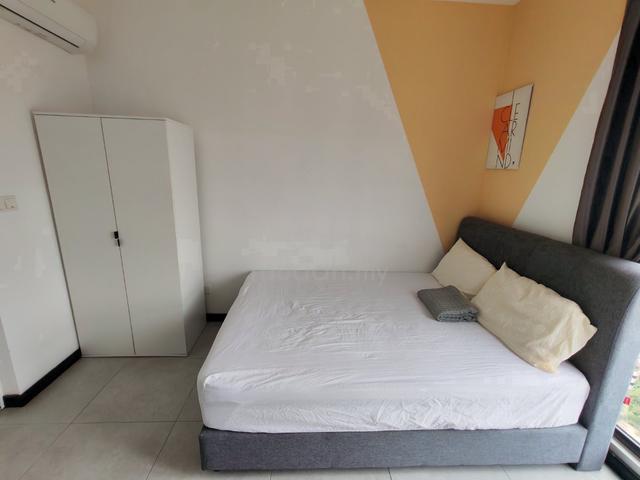 V37.3  R1 Ampang Couple Room Nice View Room Walk LRT Jelatek 1