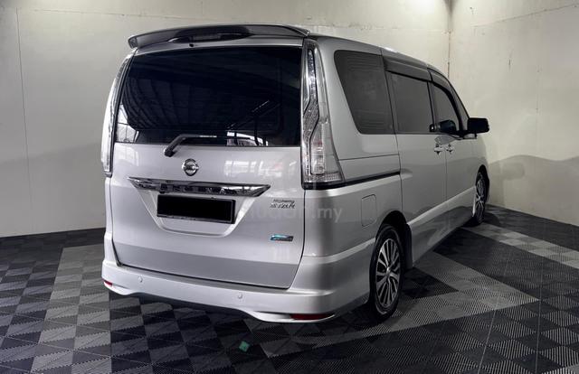 2015 Nissan SERENA 2.0 S-HYBRID HIGHWAY STAR - 2