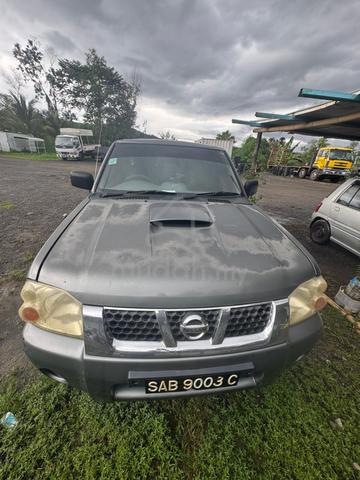 2010 Nissan FRONTIER 2.5 GRANROAD (M) - 3