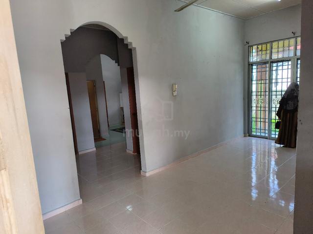 Rumah Sewa Mulong 3