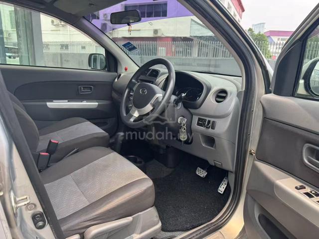2011 Perodua MYVI 1.3 EZI MY05 M300 FACELIFT (A) - 4