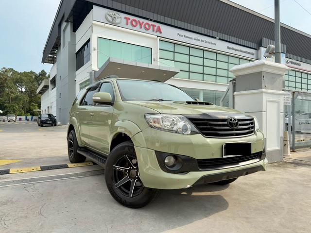2014 Toyota FORTUNER 2.5 G KUN50R (A) - 1