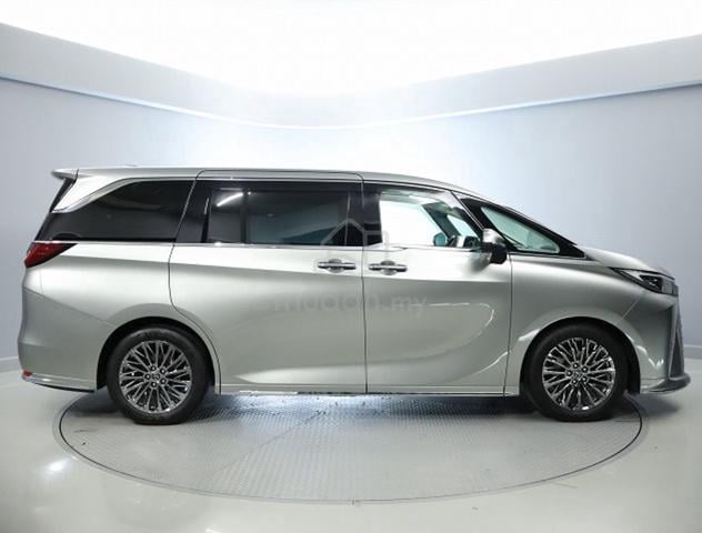 2024 Lexus LM500 h Version L APPROVED CAR - 3