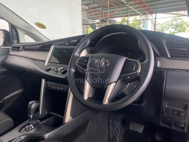 Toyota Innova 2.0 Facelift (A) Low Mil Full Serv - 3