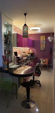 Residence 8 1