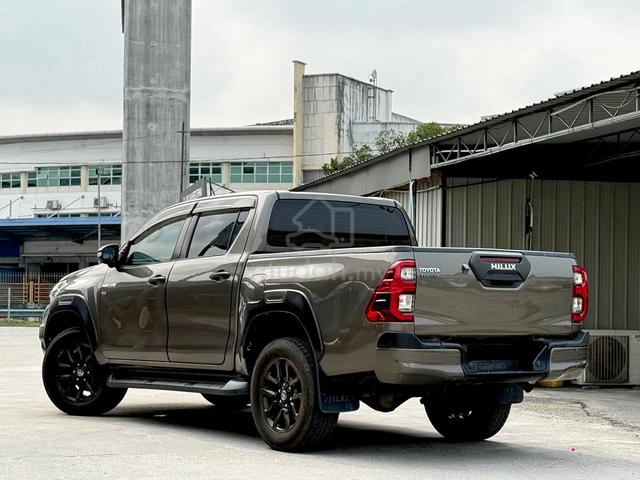 2020 Toyota HILUX 2.8 BLACK EDITION ROGUE PICKUP - 2
