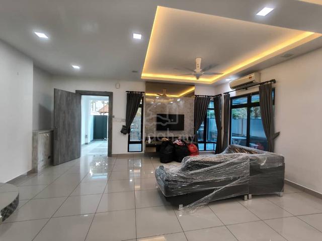 Opal @ Mutiara Mas 3 Storey Cluster House with Private Lift for Sale 1