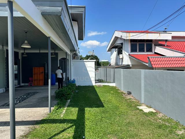 Petaling jaya damansara commercial bungalow office sewa rent PJ 1