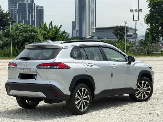 2025 Toyota COROLLA CROSS 1.8 V|5K MILEAGE|FSR - 3