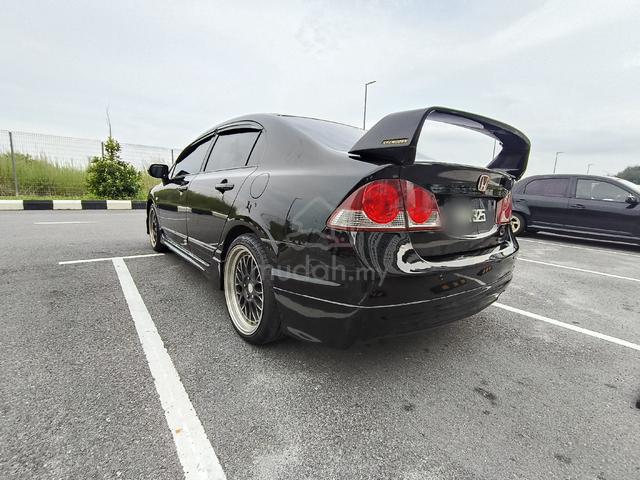 Honda CIVIC 1.8 I-VTEC (A) - 5