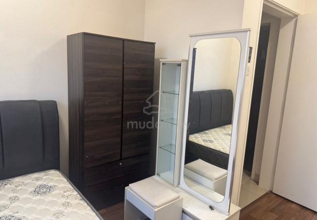 Master Room 1